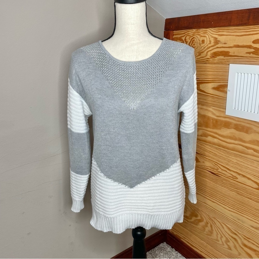 Unbranded White Grey Colorblock Crewneck Oversize Knit Long Sleeve Sweater Small